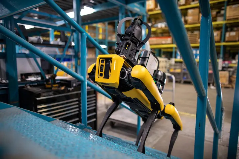 boston dynamics – spot robot berkaki empat multifungsi